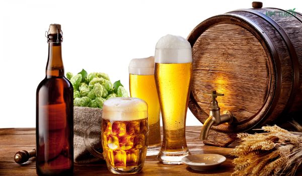 Các thức uống có cồn gây tổn hại cho gan, làm suy yếu chức năng giải độc tự nhiên của cơ thể