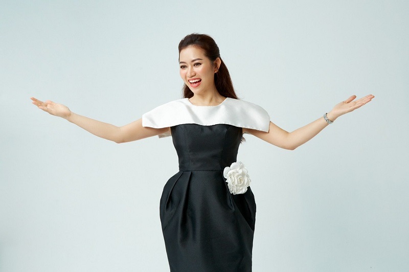 Chuyên gia Huỳnh Kim Tuyến có hơn 11 năm nghiên cứu và tư vấn phương pháp cải vận đổi mệnh cho hàng ngàn người.