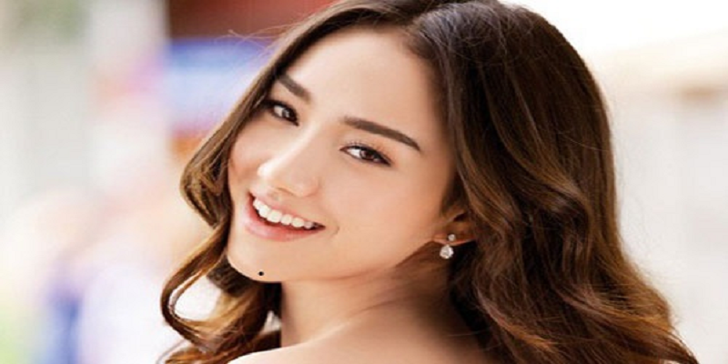 Nốt ruồi ở cằm mang lại sự may mắn cho người sở hữu