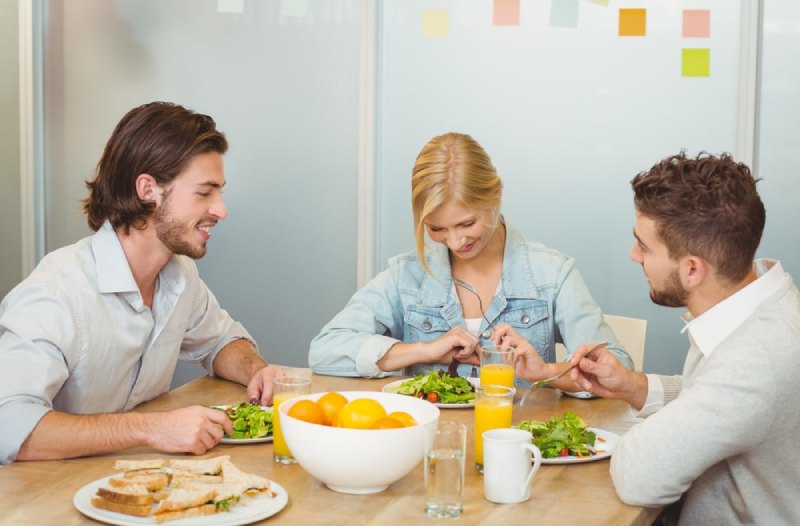 Nhân viên văn phòng cũng cần ăn uống hợp lý