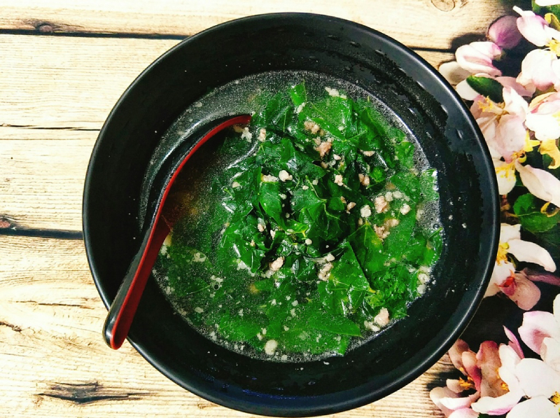 Món canh rau thơm mát giải nhiệt